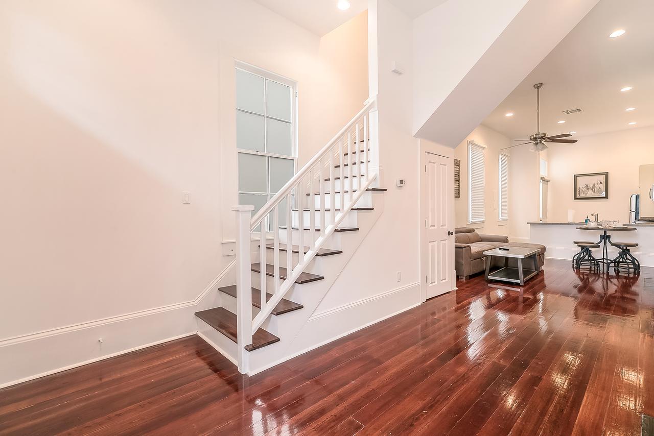 Modern 2Br On Carondelet By Hosteeva Apartment New Orleans Ngoại thất bức ảnh