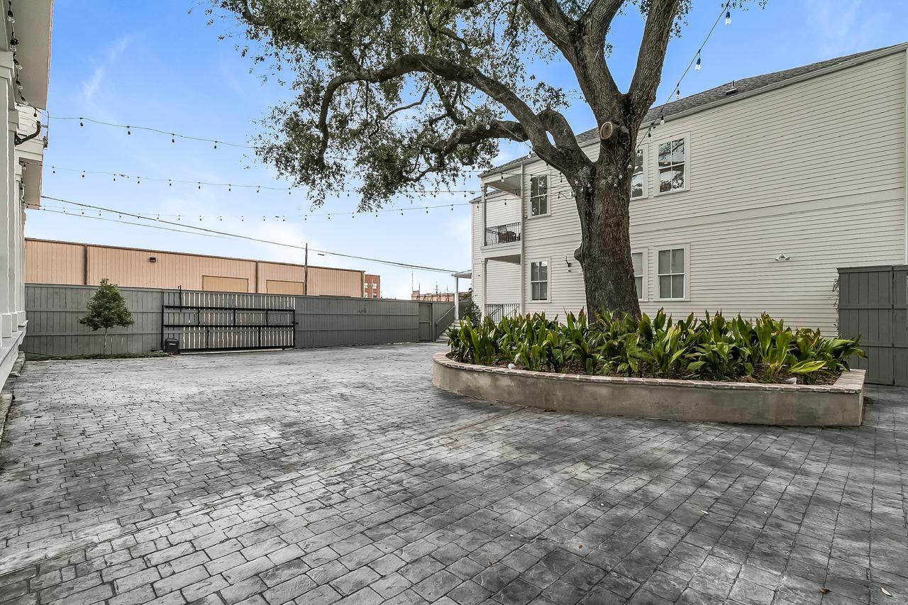 Modern 2Br On Carondelet By Hosteeva Apartment New Orleans Ngoại thất bức ảnh